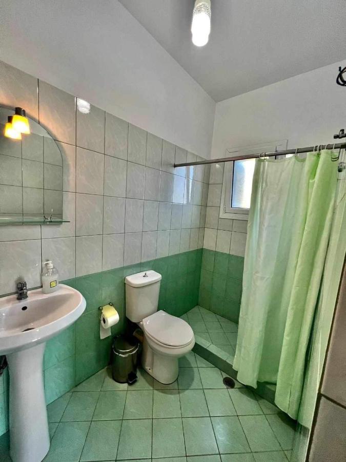 J&B Rooms Dhërmi Buitenkant foto